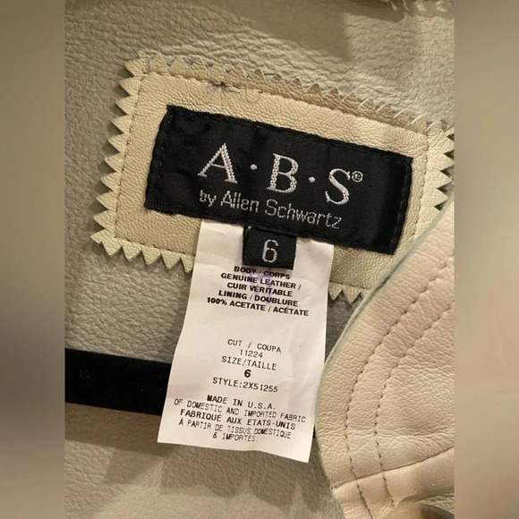 ABS Allen Schwartz Size 6 Bone White Soft 100% Leather Biker Moto Bomber Jacket - Picture 7 of 11